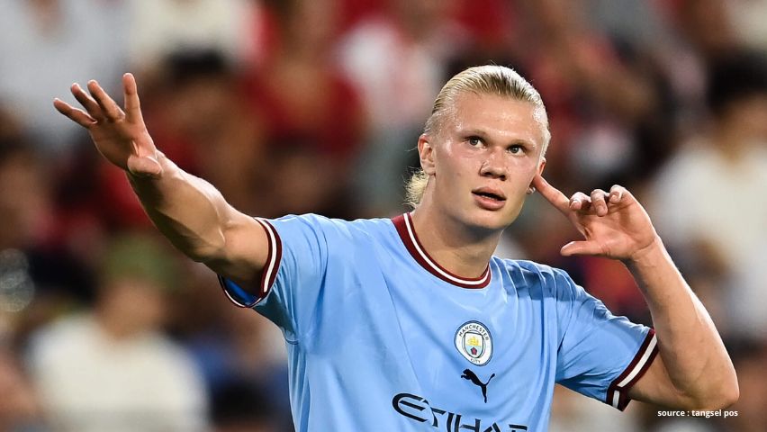 striker terbaik dunia