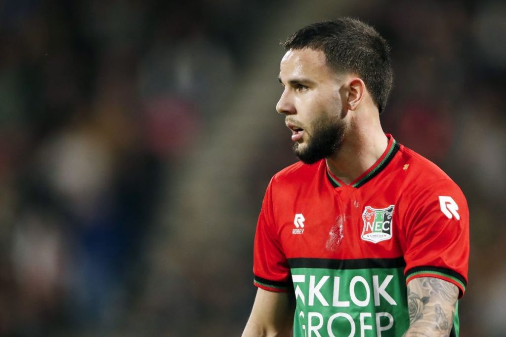 https://punditliga.com/kisah-verdonk-dari-belanda-ke-timnas-indonesia-perjalanan-yang-tak-banyak-diketahui